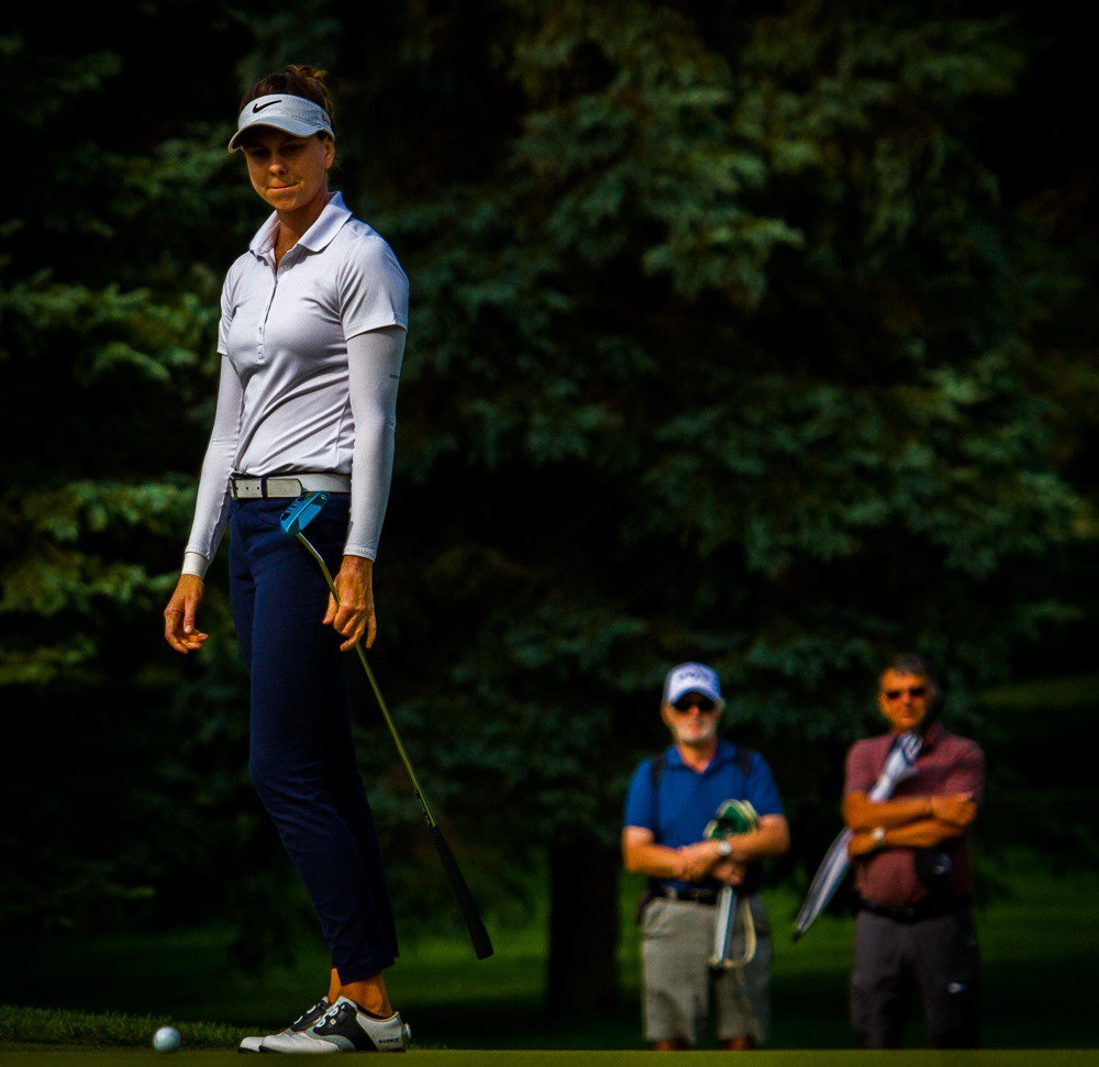 A l'Invitation Bromont, Noémie Paré 4e à 6 coups de la championne Caroline Ciot du CC Montréal – Association Régionale des Cantons de l'Est